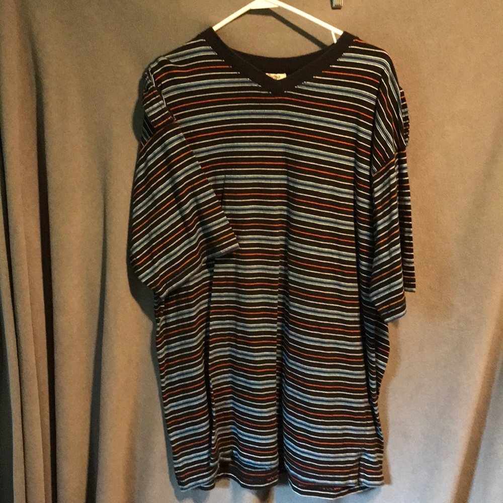 Five elementz vintage striped v neck tee shirt